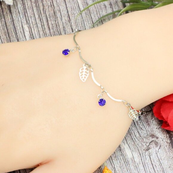 "Trendy Handmade Bracelet – A Stylish Gift for Women & Girls, MAR091548 - Picture 2 of 10